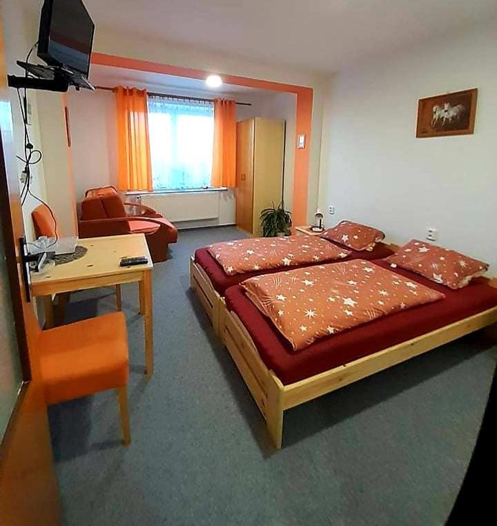 Pension Zita Znojmo Esterno foto
